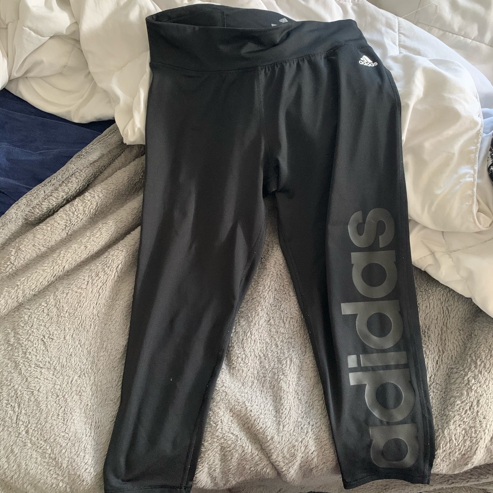 Adidas leggings